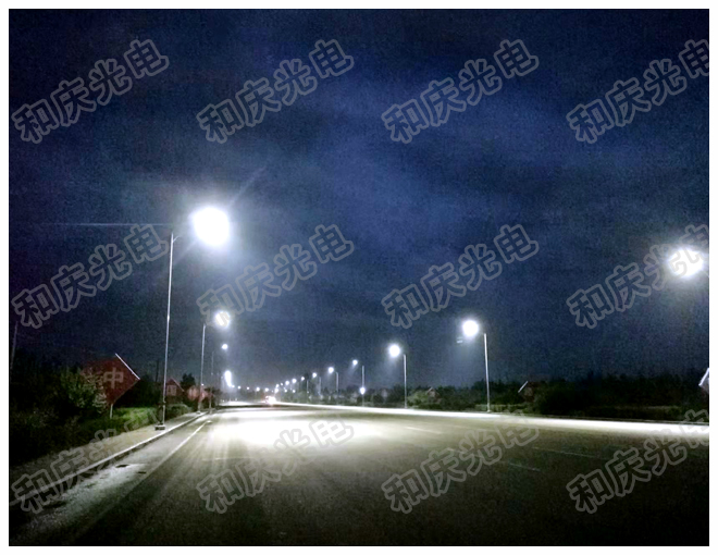 內(nèi)蒙古太陽(yáng)能路燈工程